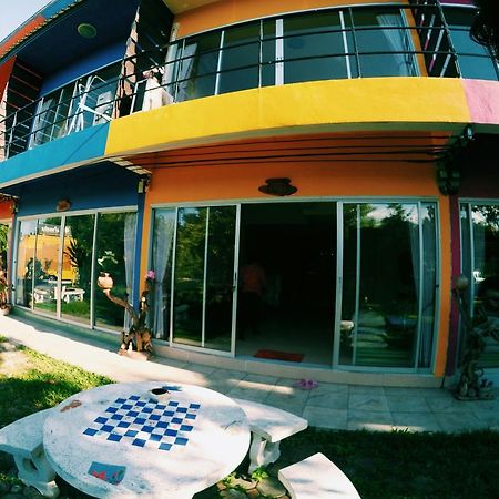 Lakeland Homestay Chiang Mai Bagian luar foto