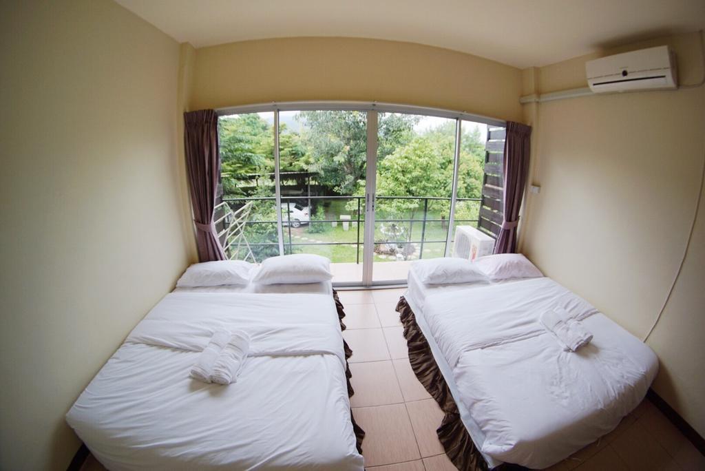 Lakeland Homestay Chiang Mai Bagian luar foto