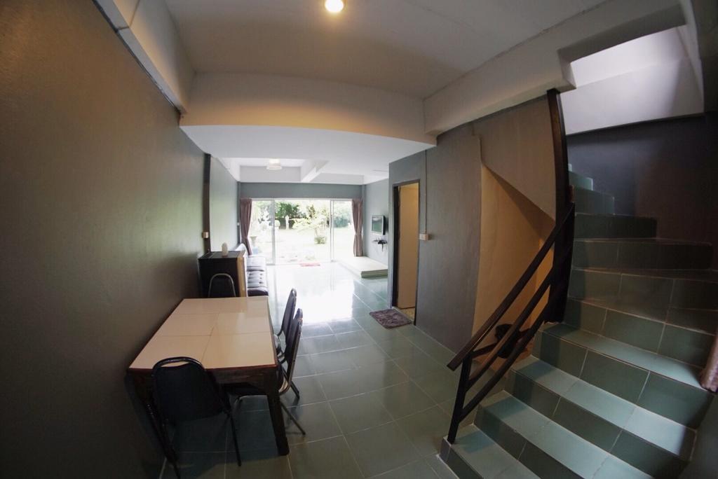 Lakeland Homestay Chiang Mai Bagian luar foto