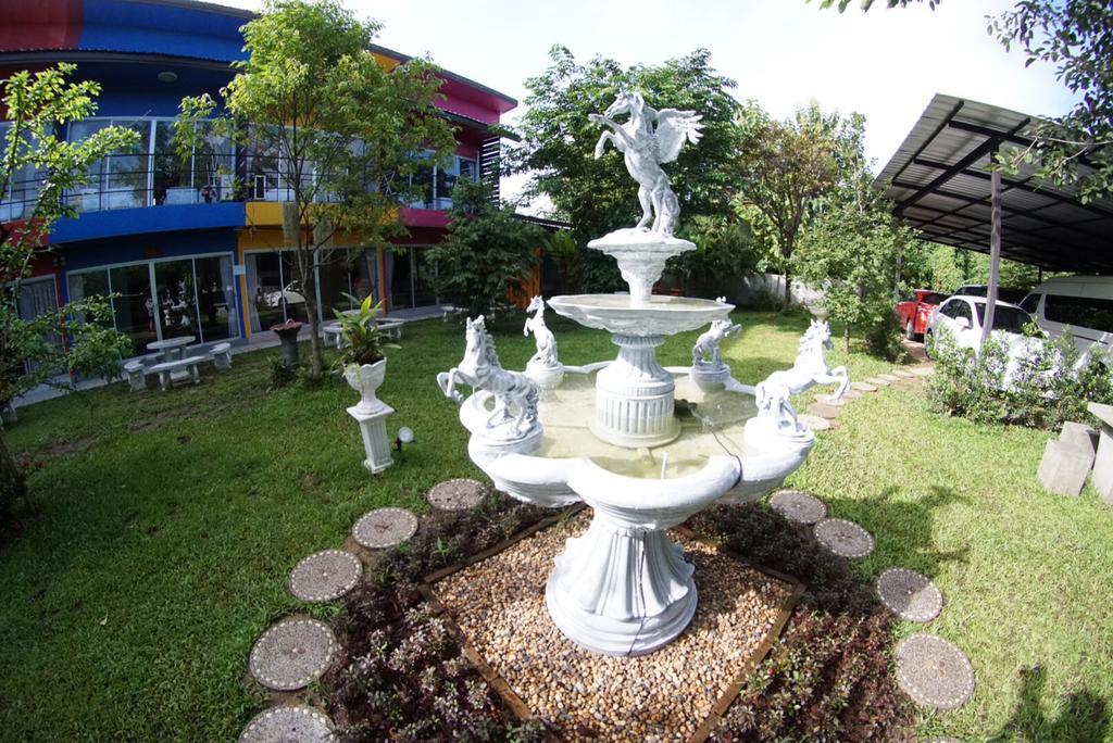Lakeland Homestay Chiang Mai Bagian luar foto