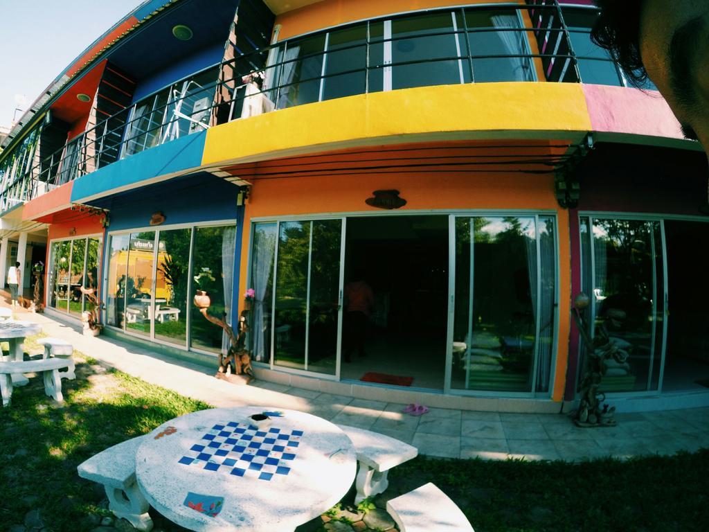 Lakeland Homestay Chiang Mai Bagian luar foto