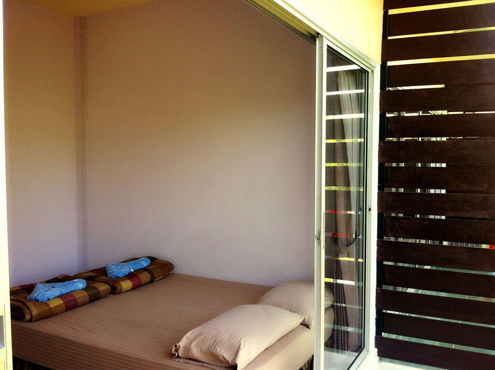 Lakeland Homestay Chiang Mai Bagian luar foto