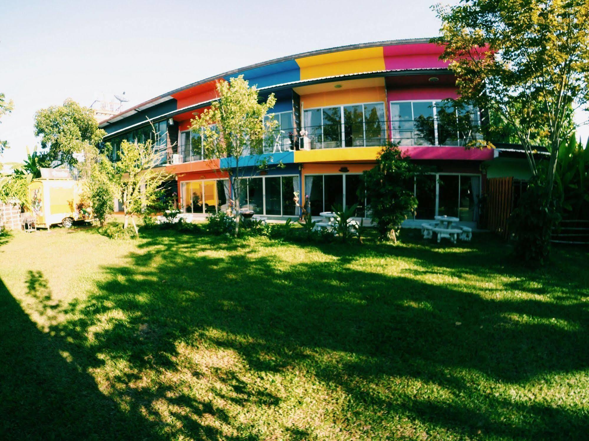 Lakeland Homestay Chiang Mai Bagian luar foto