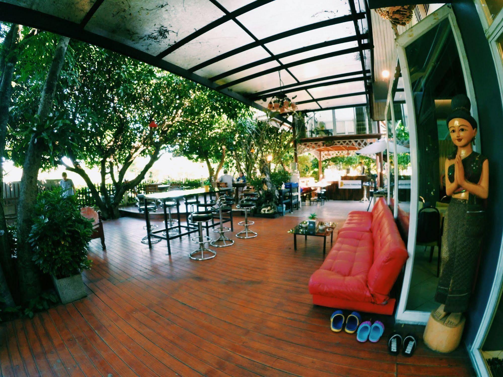 Lakeland Homestay Chiang Mai Bagian luar foto